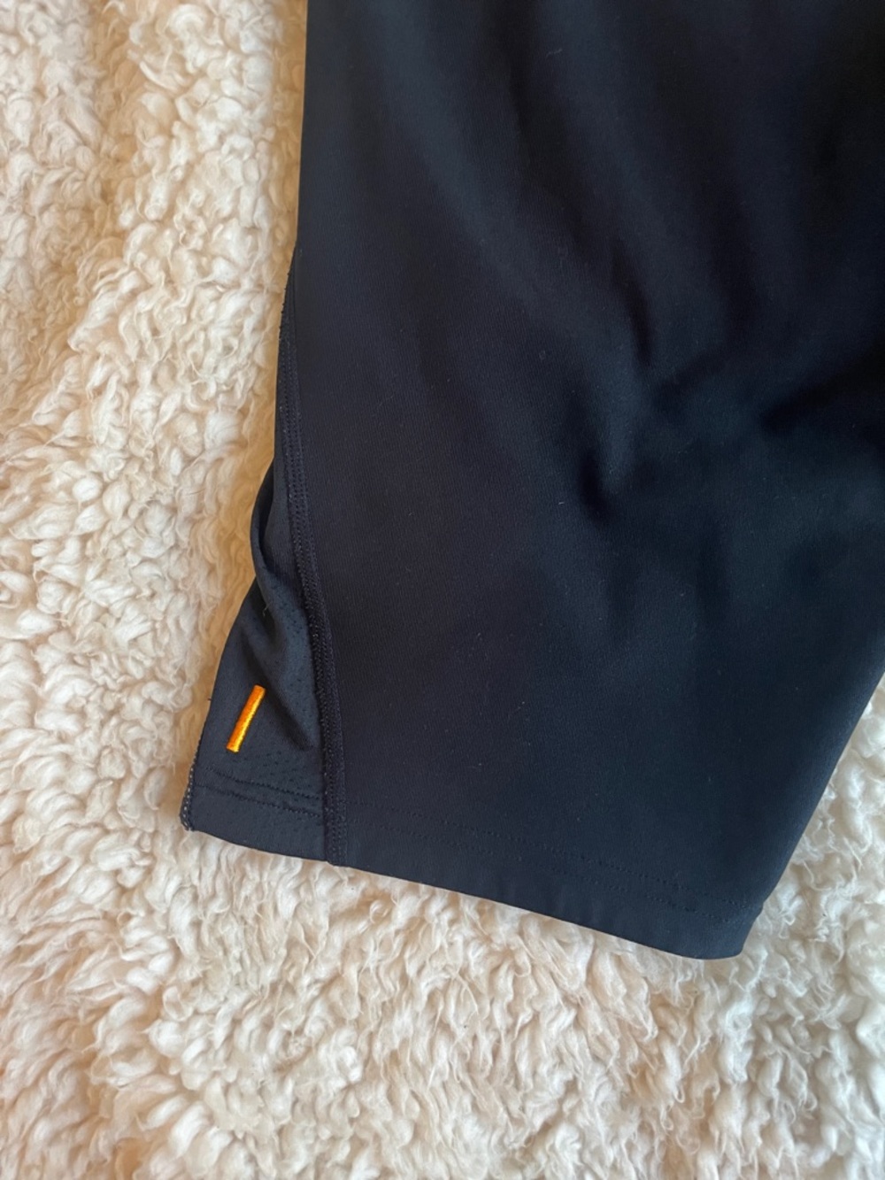Lucy Black Mid-Length Biker Shorts Small - Picture 5 of 7
